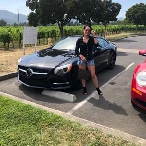 Meet your Posher, Candy